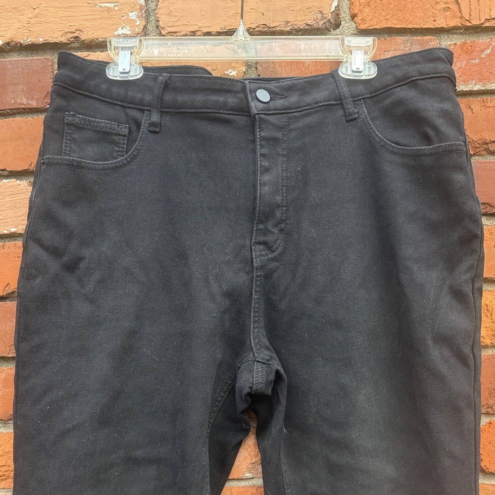 Black Jeans